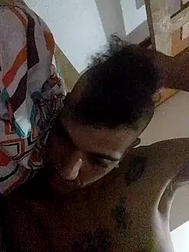 Armanldo online show from October 31, 9:51 pm