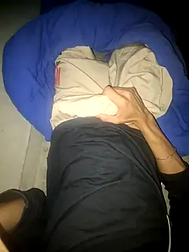 Kaiky0 online show from December 19, 5:59 am