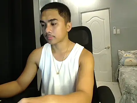 Snapshot of pinoyAdrianneXXX chatting on October 15, 2:30 am pinoyAdrianneXXX online show from October 15, 2:30 am