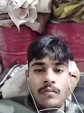 Snapshot of isisieueie chatting on September 26, 4:05 pm isisieueie online show from September 26, 4:05 pm