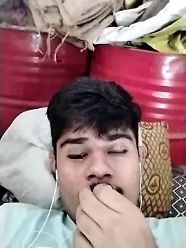 Snapshot of isisieueie chatting on October 9, 7:24 am isisieueie online show from October 9, 7:24 am