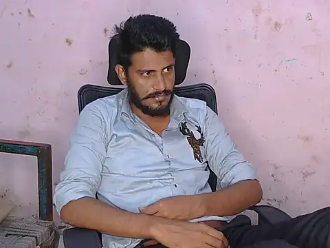 krishjaat43 online show from April 7, 4:56 am