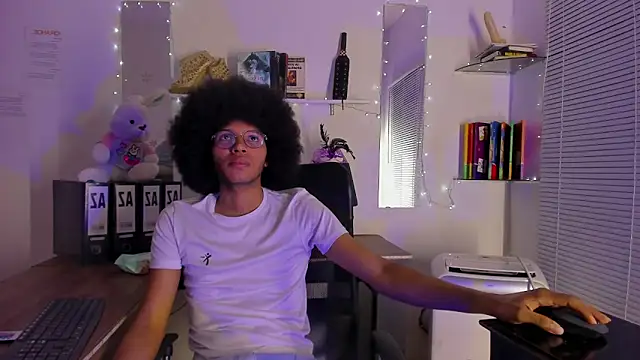 DEAMOL online show from January 10, 6:45 pm