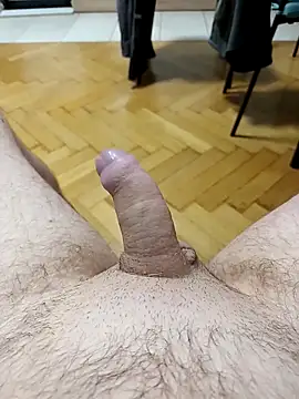 Loneguy111 online show from December 3, 5:41 pm