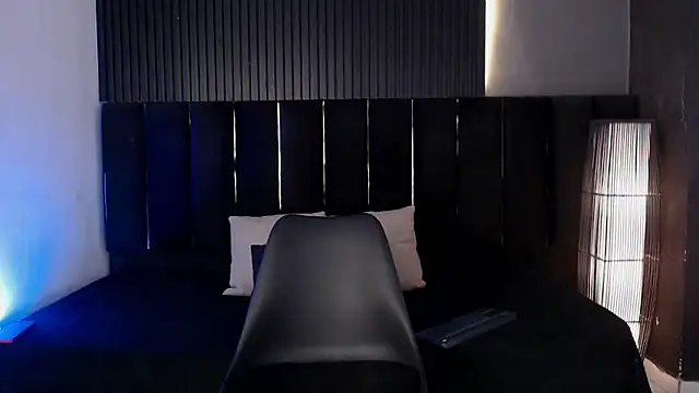 Dominic ghost online show from February 24, 1:07 am