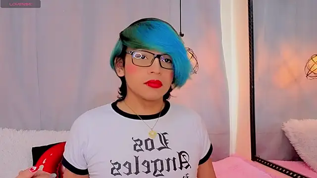 Dannyhot  online show from February 20, 8:10 pm