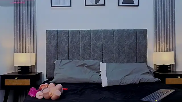 Liam forest  online show from September 20, 4:56 am