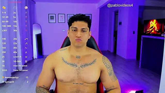 Snapshot of Nicolasmontoya16 chatting on October 22, 5:22 am Nicolasmontoya16 online show from October 22, 5:22 am