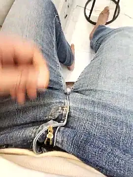  Danny   online show from January 10, 11:03 am