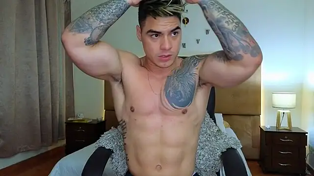 Steven Velez online show from December 21, 6:43 am