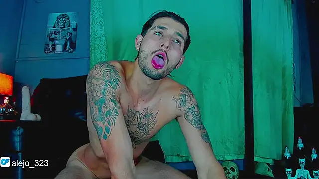 alejo  323   online show from October 28, 3:20 am