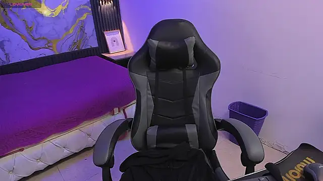 SamBlack  online show from February 13, 4:34 pm