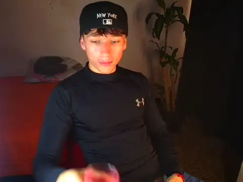 Logan sixxer online show from October 3, 5:18 pm