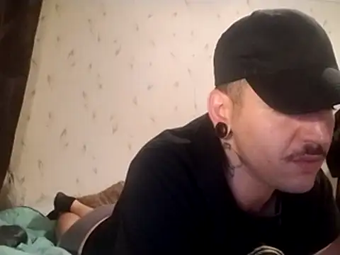 JuicyBigcockxh online show from October 27, 11:40 pm