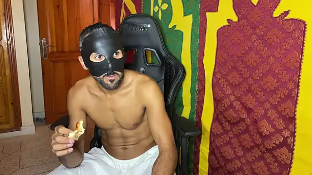 JUSTFORRICH online show from September 26, 5:10 pm