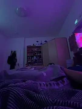 xmilolivex online show from October 15, 5:09 pm