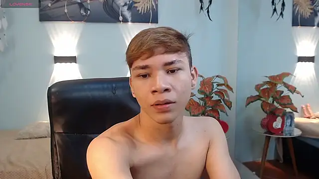 nathanclay online show from January 8, 3:45 am