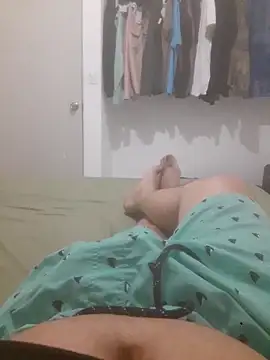 Snapshot of Conejoplayy chatting on October 31, 7:56 am Conejoplayy online show from October 31, 7:56 am