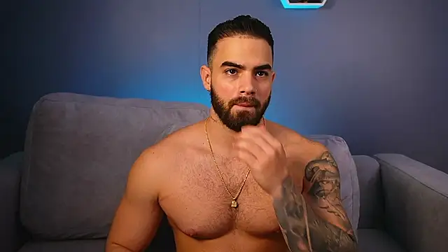 Paul Phoenix online show from February 5, 9:44 pm