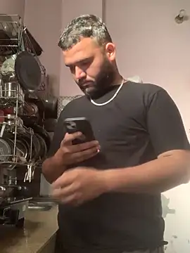 amitsharma7868 online show from April 3, 2:41 am