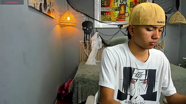 markbowie online show from November 1, 3:27 pm