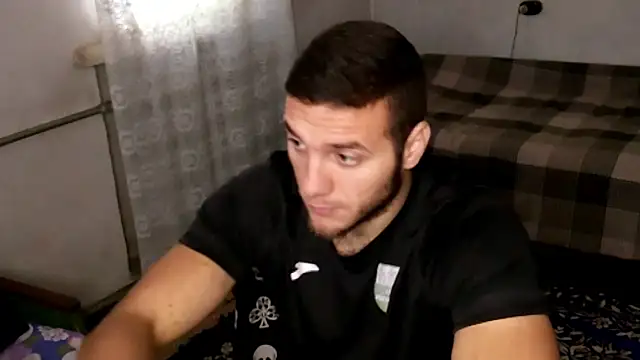 Jordan1Dior online show from October 13, 6:19 am