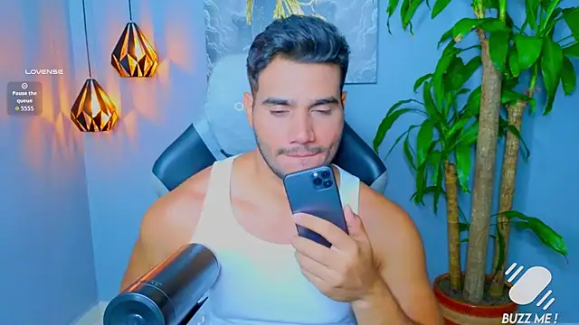 AndresR3 online show from September 15, 12:13 am