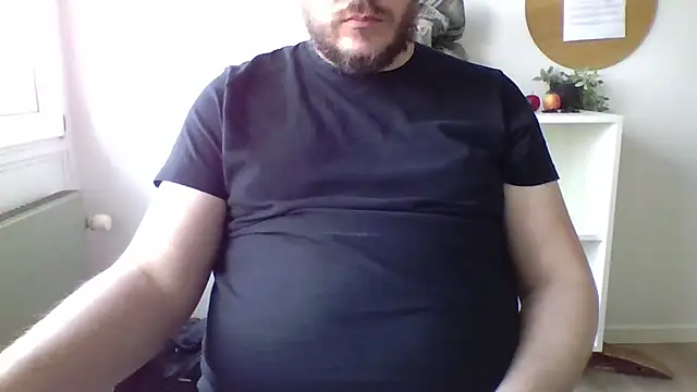 snebold online show from April 8, 4:38 pm