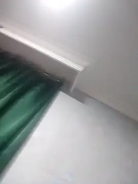 santiidamm online show from April 7, 7:52 am