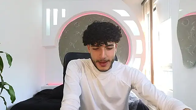 Rafael Mendezz online show from October 4, 8:46 pm