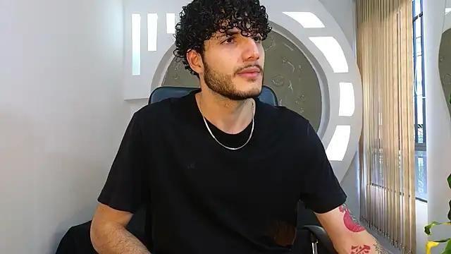 Rafael Mendezz online show from September 20, 9:04 pm