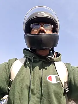 YoursThickDick online show from December 18, 7:15 am