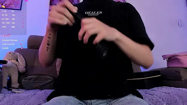 SebastianHilton online show from March 13, 1:41 pm