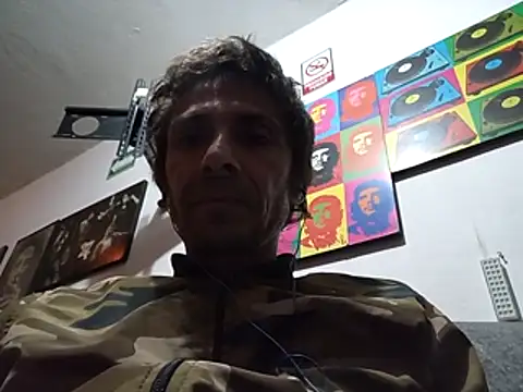 githot online show from February 10, 6:18 am