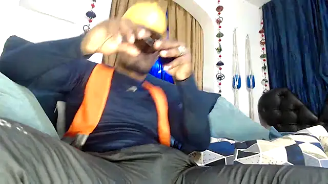 ElCaballeroNegro24 online show from February 18, 10:07 pm