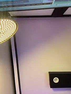 Brycce santos online show from December 16, 4:25 pm