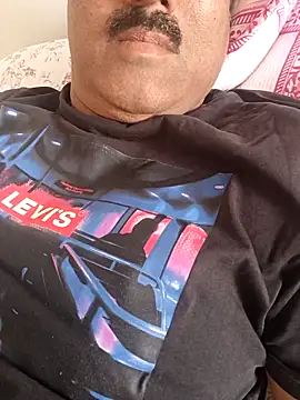 moonflower25 online show from February 20, 8:16 am