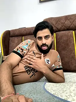 hottestboy03 online show from November 30, 7:54 am