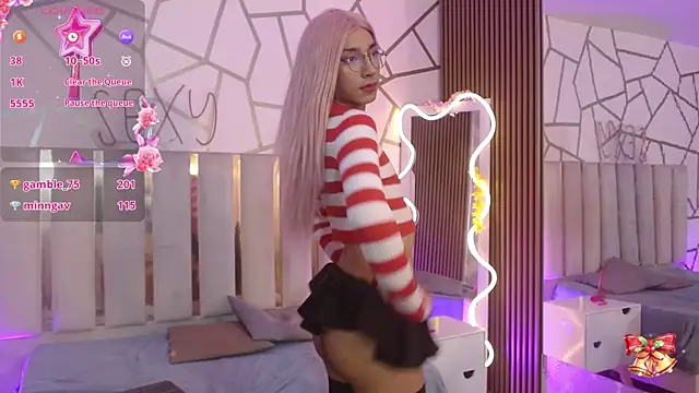 CYRUS TAY online show from November 27, 5:38 pm