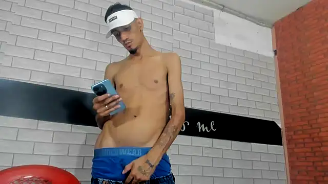 Sexvergon 26 online show from October 26, 8:44 pm