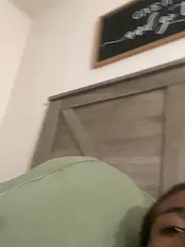 huhgtr online show from April 14, 6:07 pm