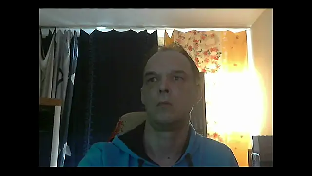 Snapshot of Jenner84 chatting on September 14, 9:55 am Jenner84 online show from September 14, 9:55 am