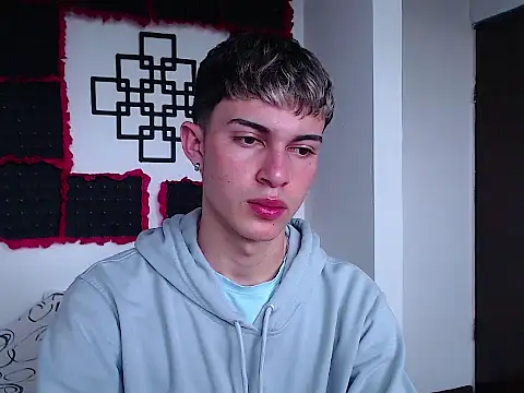 john vichenso online show from January 14, 8:12 pm