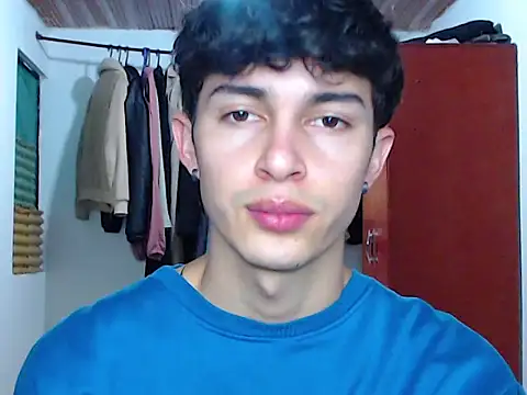 john vichenso online show from September 17, 10:11 pm