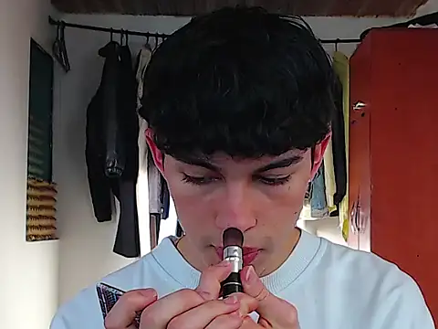 john vichenso online show from September 11, 10:09 pm