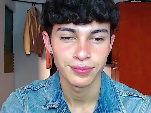 john vichenso online show from September 19, 10:20 pm