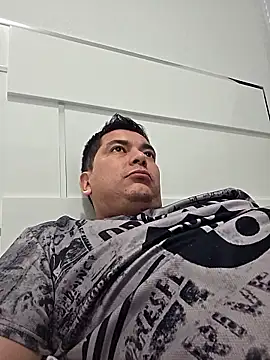 lucho8690 online show from January 11, 8:12 pm