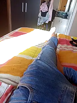 comobucetinhas online show from November 11, 7:08 pm