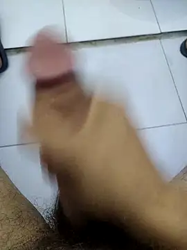 Snapshot of Akremnkhvb chatting on October 17, 10:52 am Akremnkhvb online show from October 17, 10:52 am