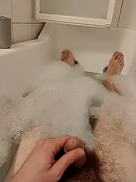 Baldassarre1990 online show from November 6, 10:35 pm